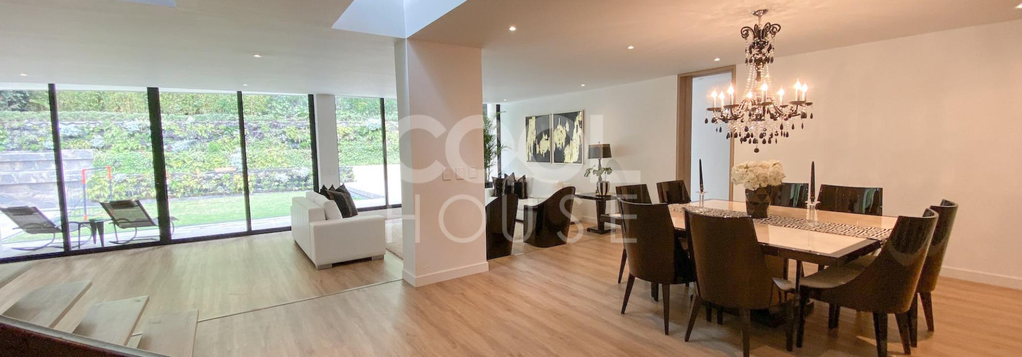 Casa con terraza en Venta en Santa Ana