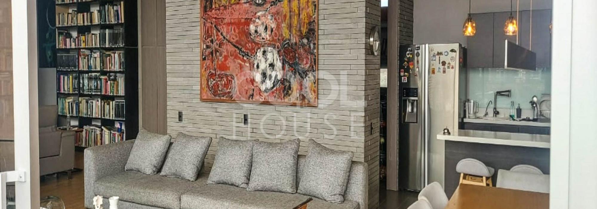 Apartamento con terraza en venta en El Poblado-Medellín