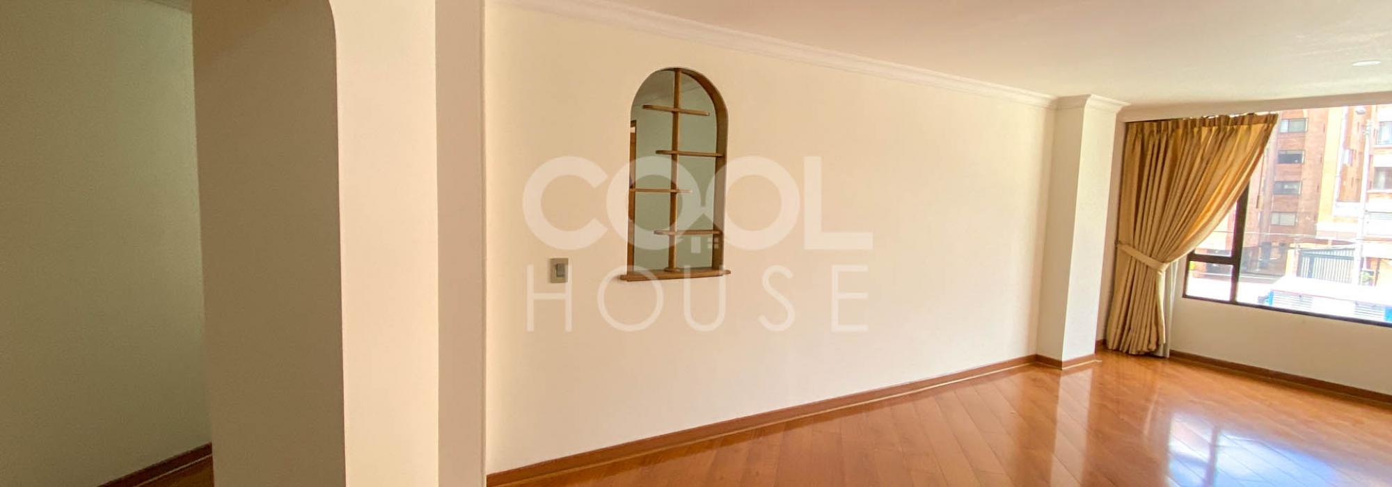 Apartamento en venta o arriendo en Santa Bárbara 