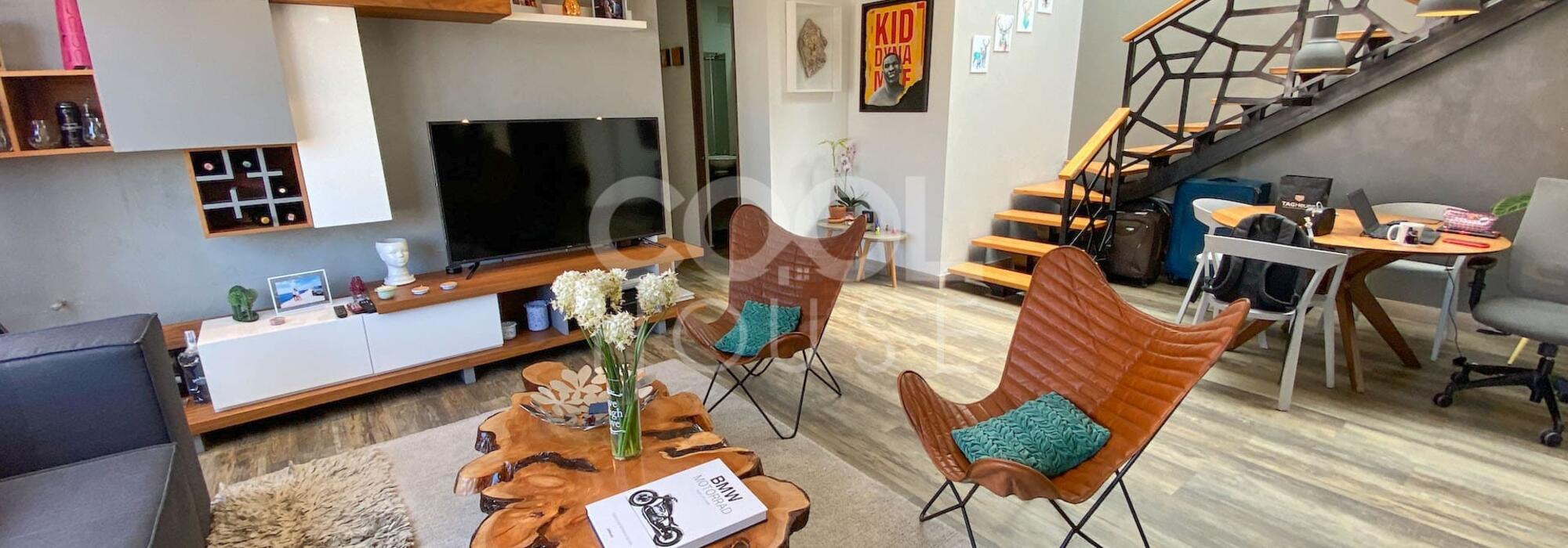 Apartamento Dúplex con terraza en venta en La Calleja  