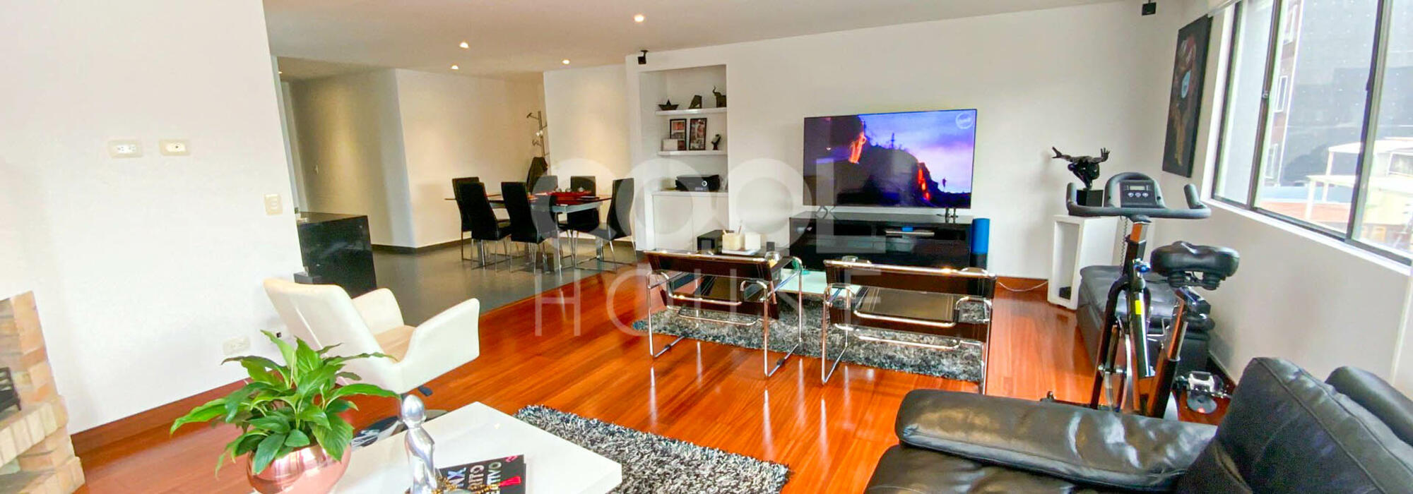 Apartamento con terraza en venta en Santa Bárbara
