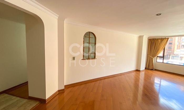 Apartamento en venta o arriendo en Santa Bárbara 