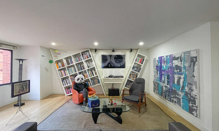 Apartamento en venta en La Cabrera 