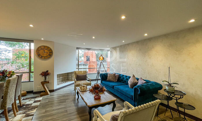 Apartamento en venta o arriendo en Los Rosales