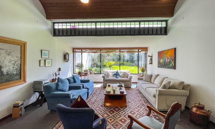 Casa en venta en Santa Paula 