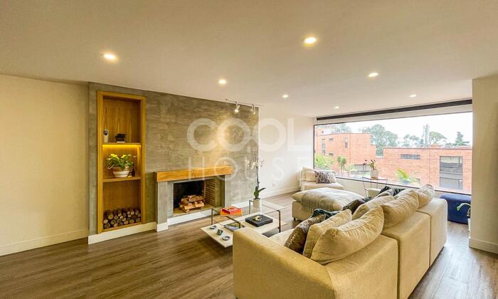 Apartamento con terraza en venta en Chicó Alto