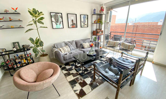 Apartamento Dúplex con terraza en venta en El Roncón Chicó