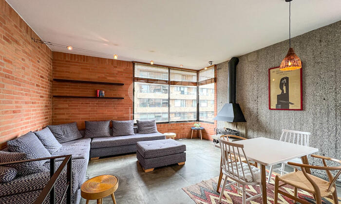 Apartamento Dúplex en arriendo en La Cabrera