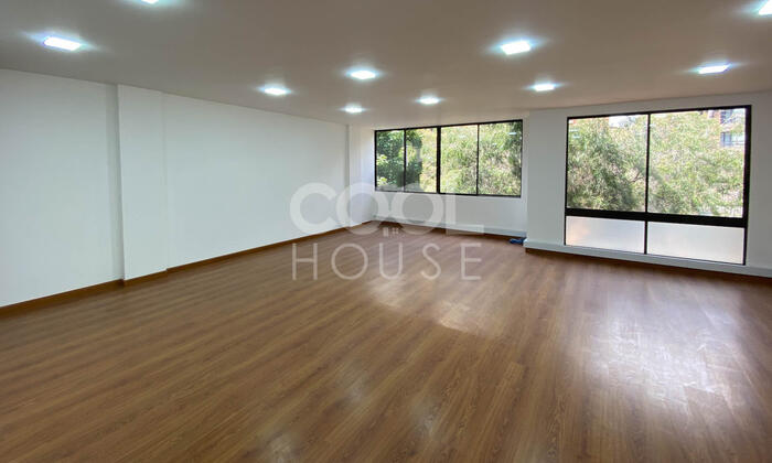 Oficina en venta o arriendo en Chicó