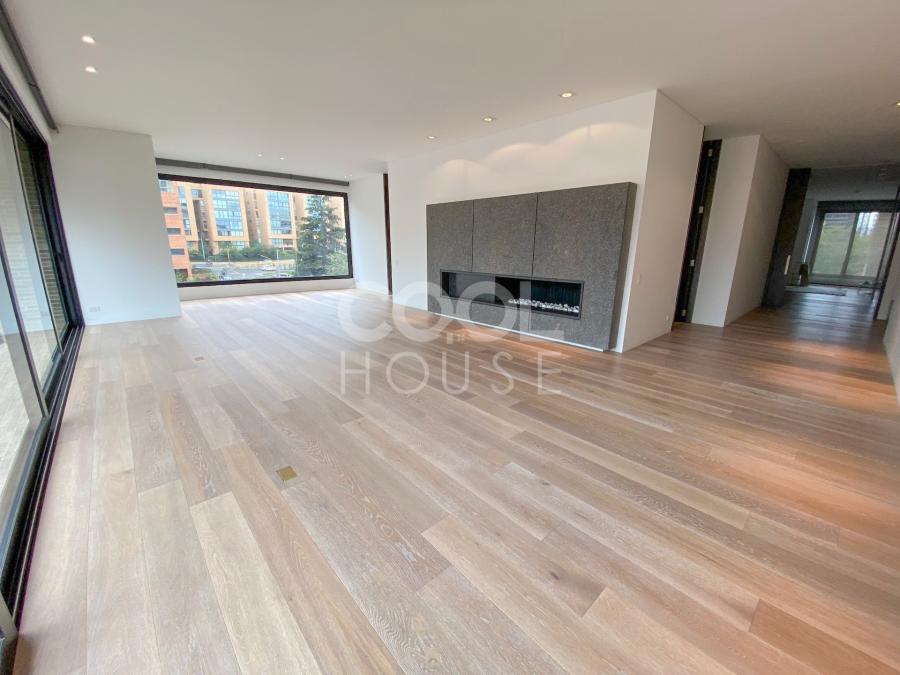Apartamento en venta en La Cabrera