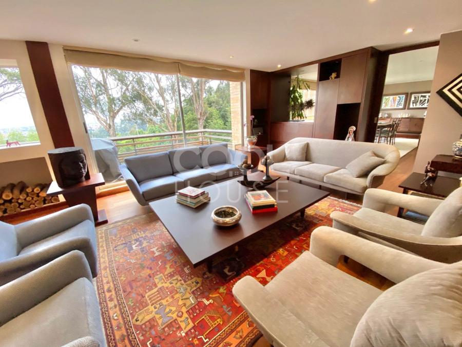 Apartamento con terraza en venta en Los Cerros de Niza
