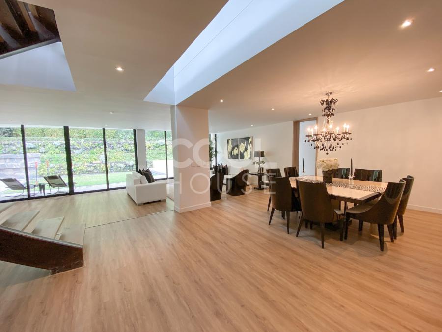 Casa con terraza en Venta en Santa Ana