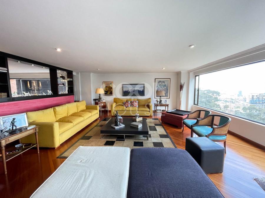 Apartamento en arriendo en Chicó Alto 