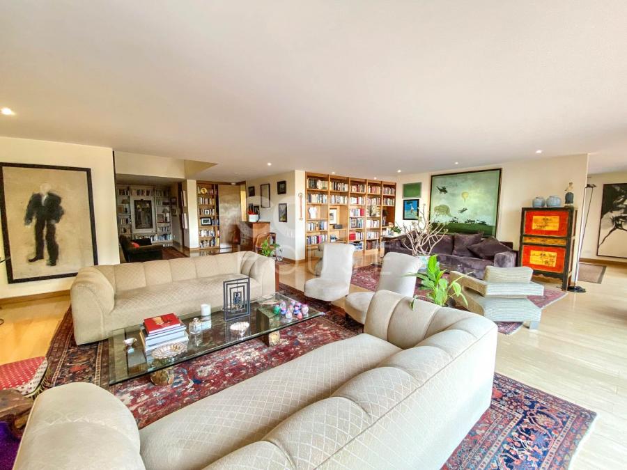 Apartamento Triplex con terraza en venta en chicó (3)