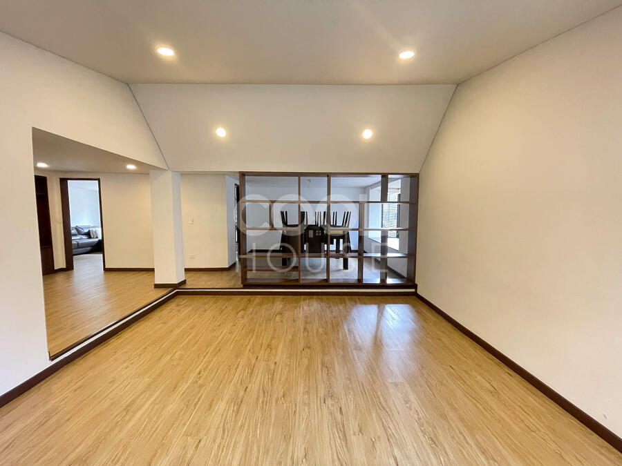 Casa remodelada en venta en Santa Ana Occidental