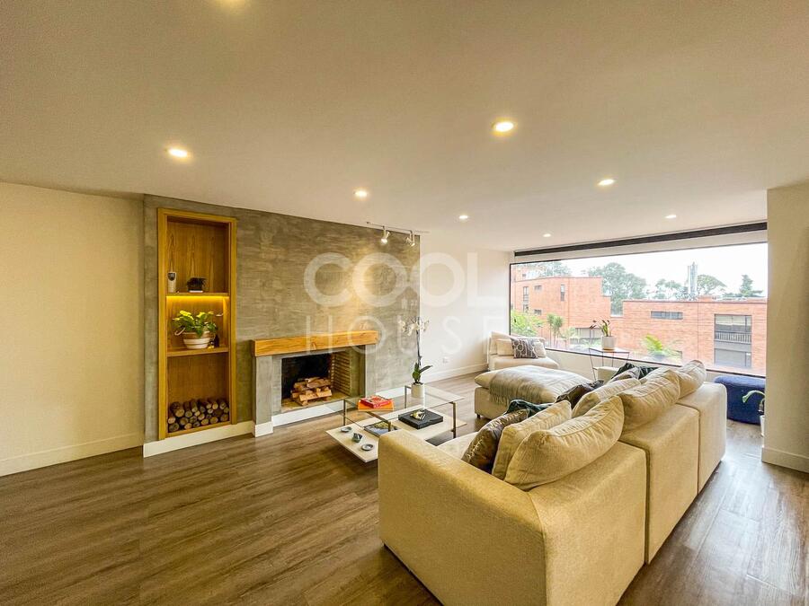 Apartamento con terraza en venta en Chicó Alto
