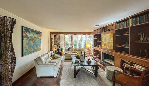 Apartamento con terraza en venta o arriendo en Antiguo Country