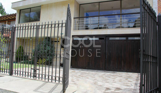 Casa Dúplex en venta o arriendo en Santa Ana Occidental   