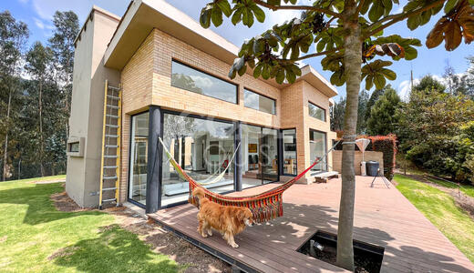 Casa Dúplex con terraza en La Cumbre / Cajicá