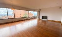 Apartamento en arriendo en Los Rosales