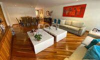 Apartamento con terraza en venta en Chicó Navarra 